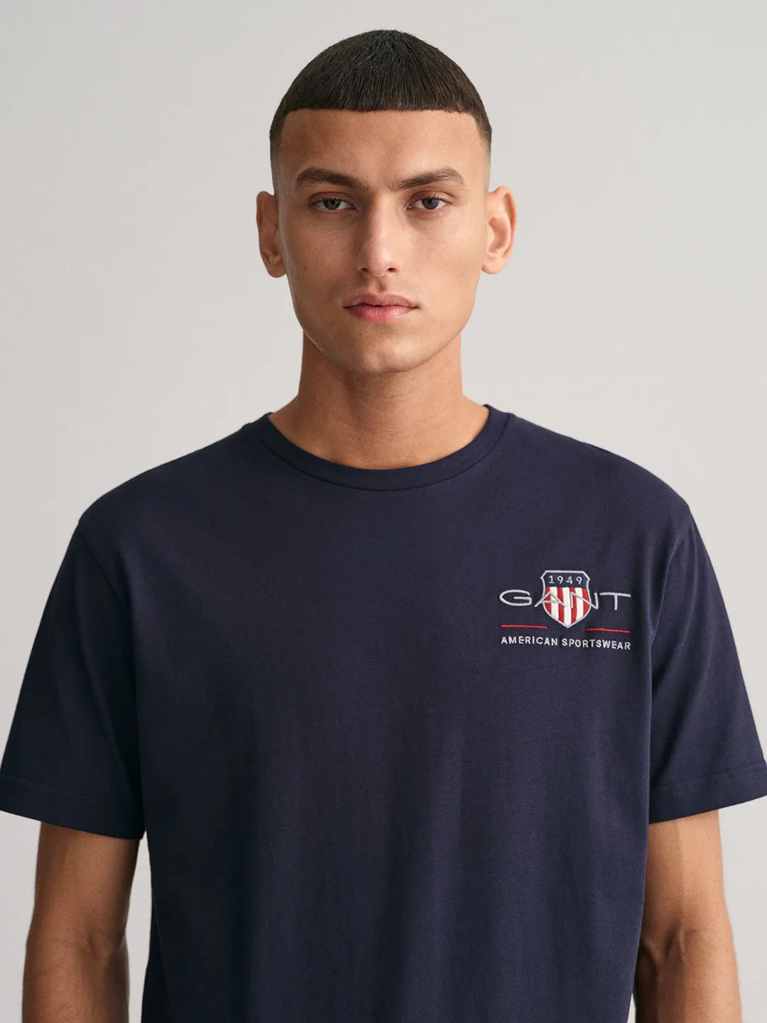 Gant Men Navy Blue Solid Round Neck Short Sleeves T-Shirt