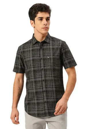 Slim Fit Cotton Twill Grindle Checks Halfsleeves Shirt