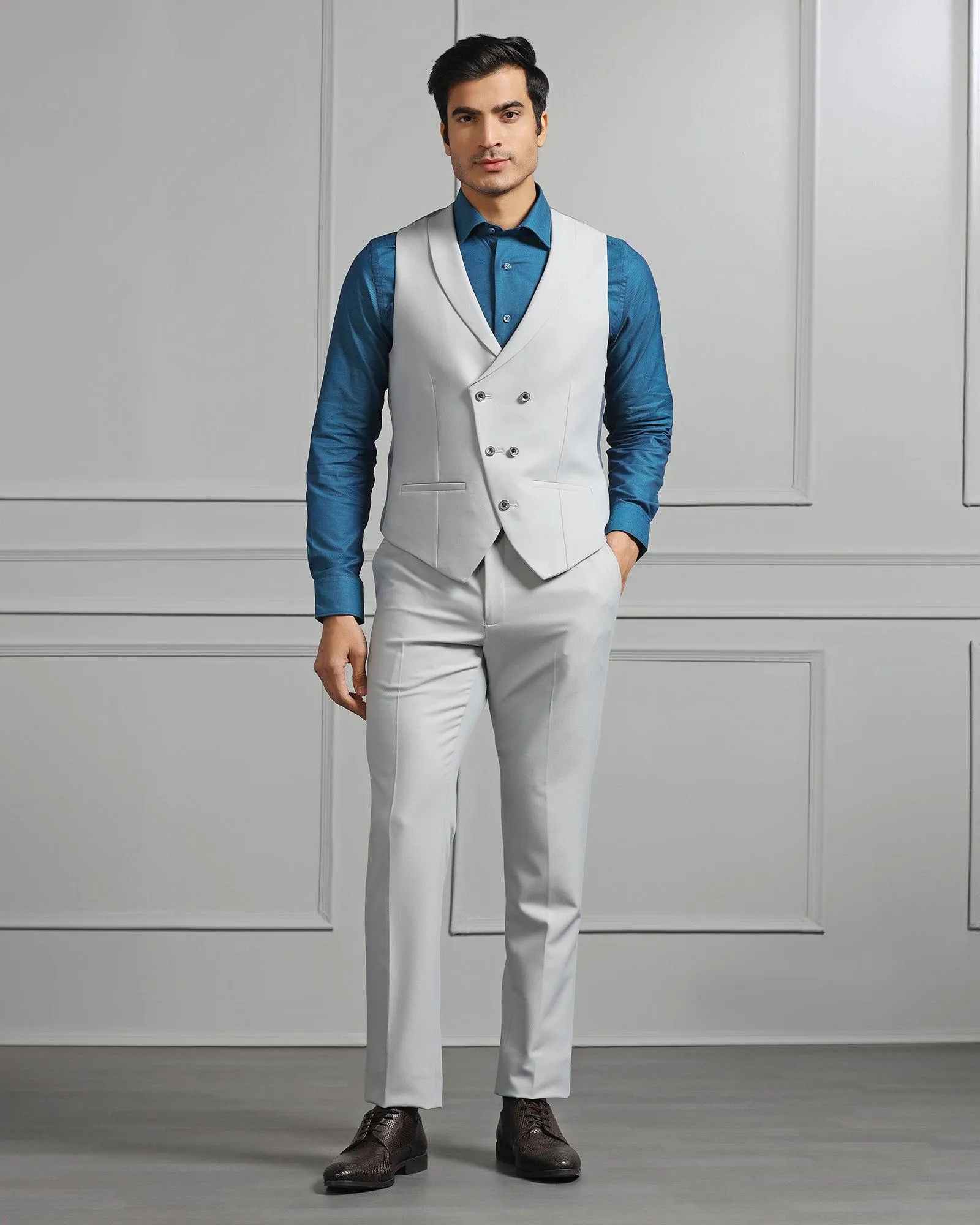 Three Piece Light Grey Solid Formal Suit - Raylit