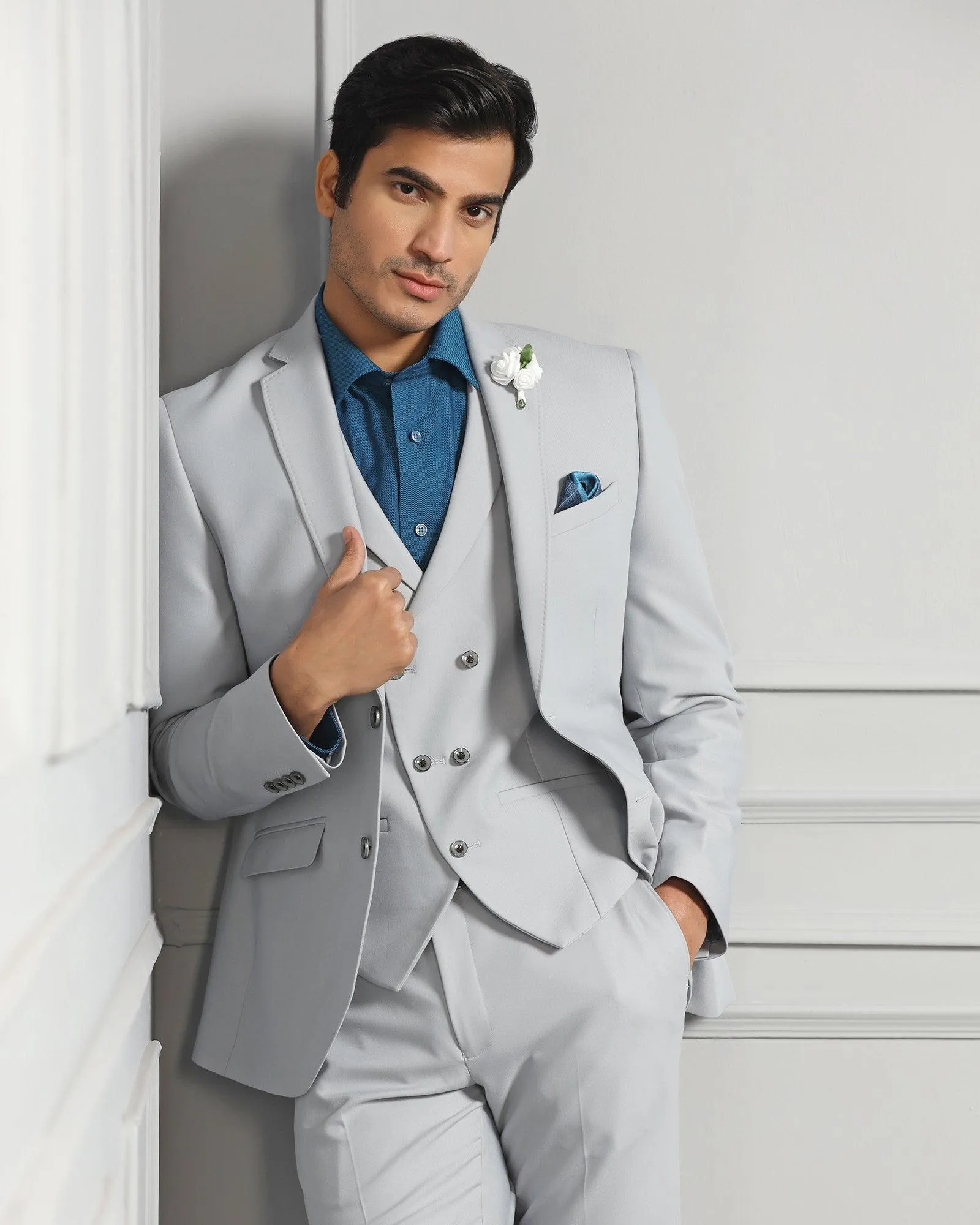 Three Piece Light Grey Solid Formal Suit - Raylit